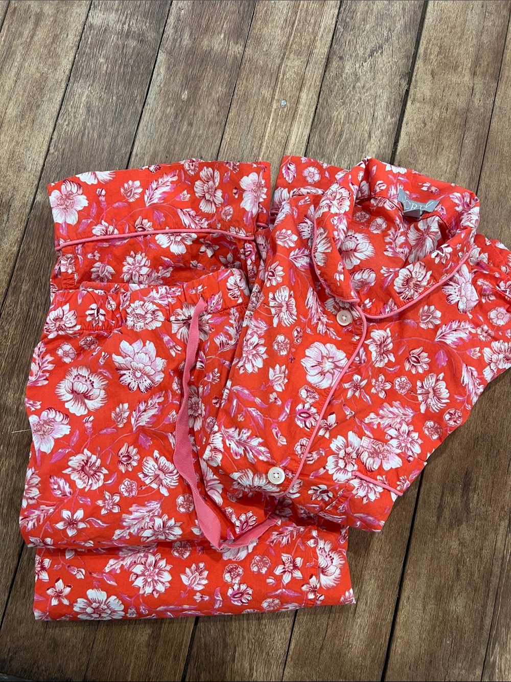J. Crew Pajamas Medium
Long-sleeve cotton poplin pajama set in poppy fields. - Picture 9 of 11